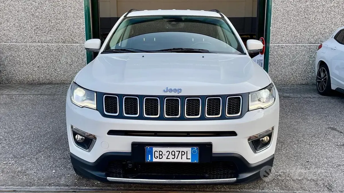 Usata Jeep Compass Limited 140 CV (102 kW) 2020 Bianco SUV