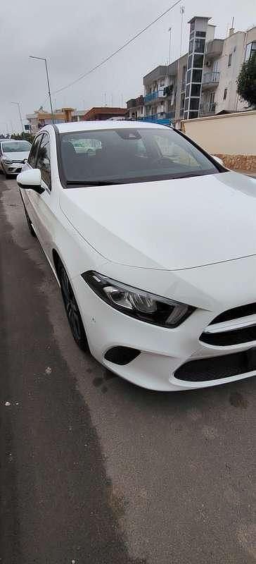 Usata Mercedes A180 116 CV (85 kW) 2019 Berlina