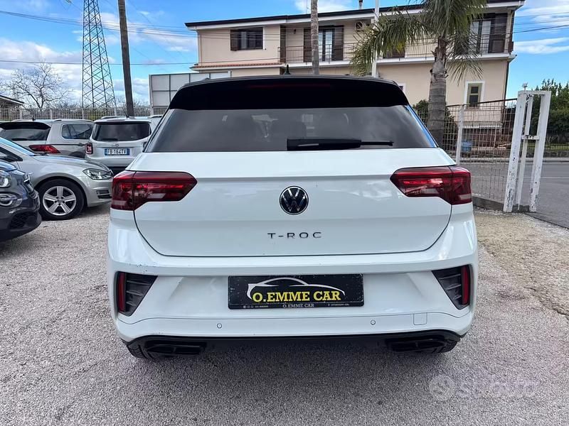 Usata VW T-Roc R-line 116 CV (85 kW) 2023 Bianco SUV