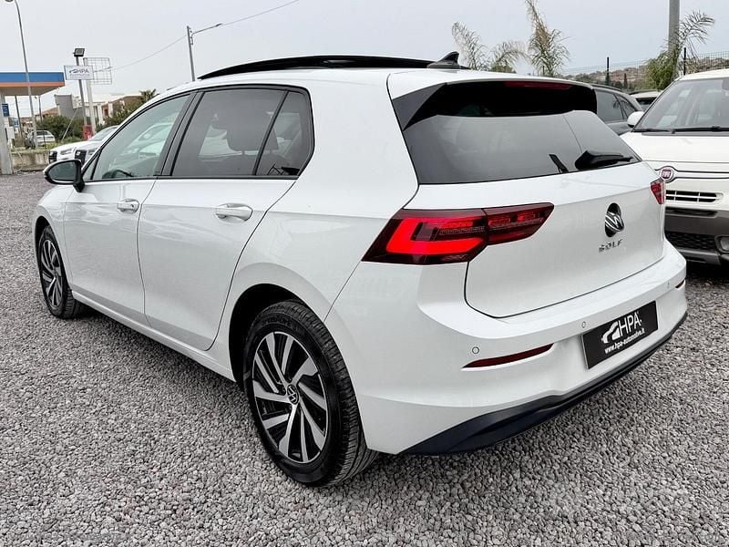 Usata VW Golf VIII 150 CV (110 kW) 2022 Bianco Berlina