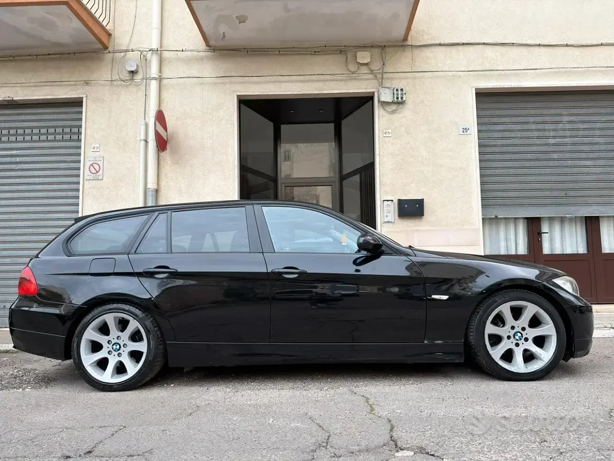 Usata BMW 320 M Sport 177 CV (130 kW) 2007 Nero Station wagon