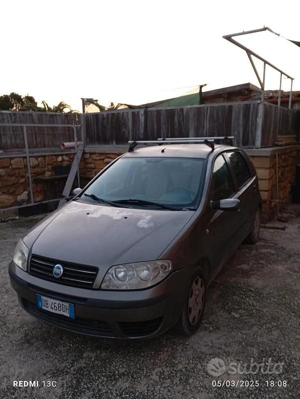 Usata Fiat Punto 75 CV (55 kW) 2007 Berlina