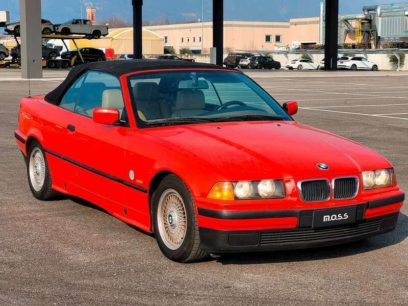 Usata BMW 318 Cabriolet Comfort Edition 116 CV (85 kW) 1997 Rosso Cabrio