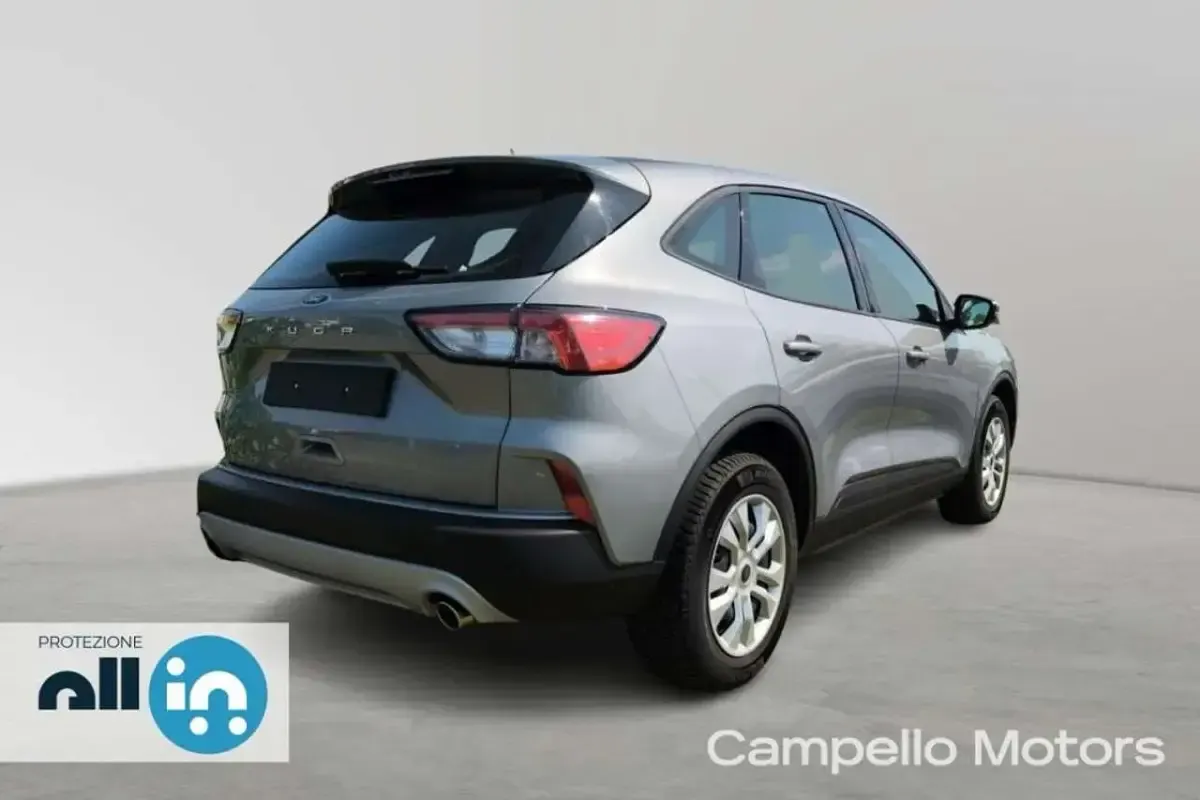Usata Ford Kuga Cool & Connect 150 CV (110 kW) 2024 Argento SUV