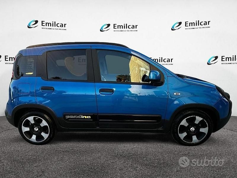 Usata Fiat Panda Cross Cross 2025 Blu Utilitaria