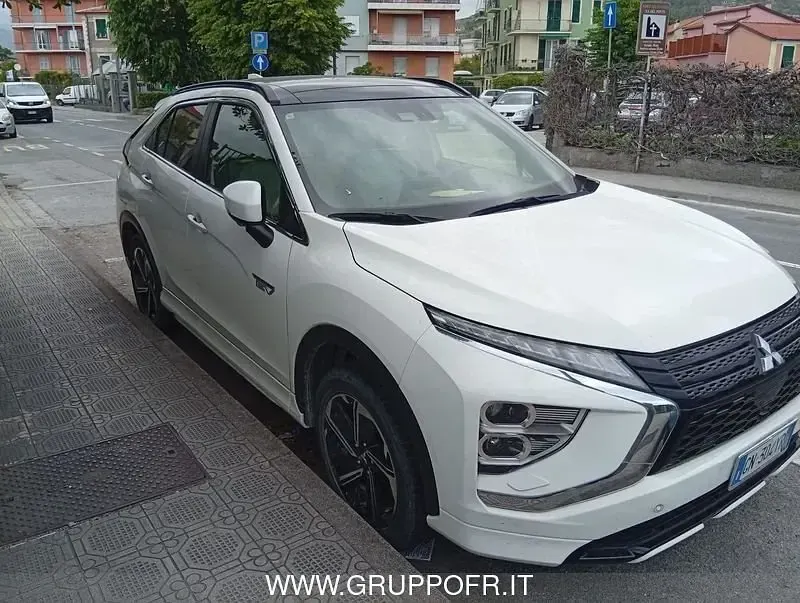 Usata Mitsubishi Eclipse Cross 188 CV (138 kW) 2023 Bianco SUV