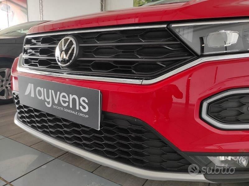 Usata VW T-Roc Sport 150 CV (110 kW) 2022 Rosso SUV