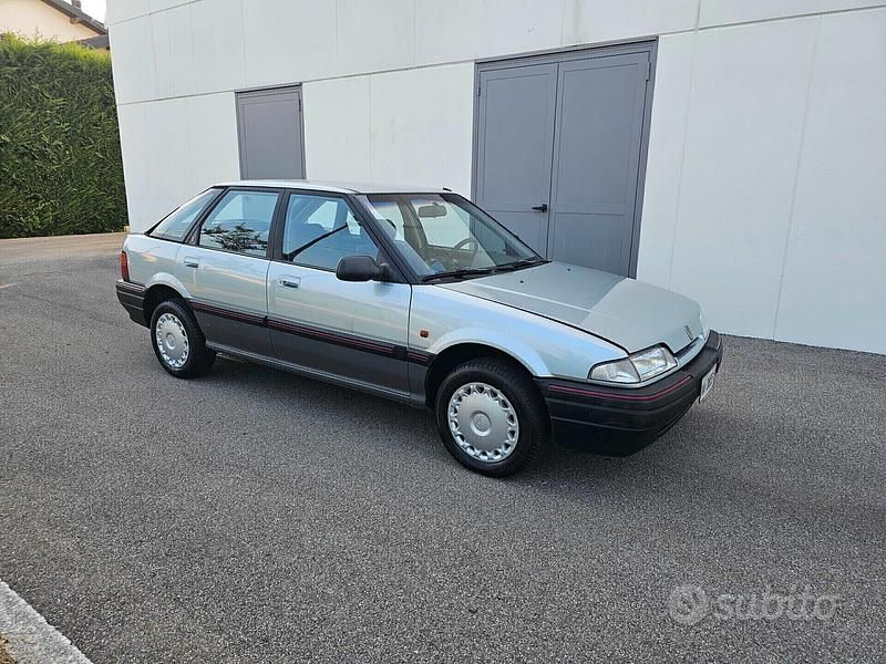 Usata Rover 200 103 CV (75 kW) 1993 Grigio Berlina