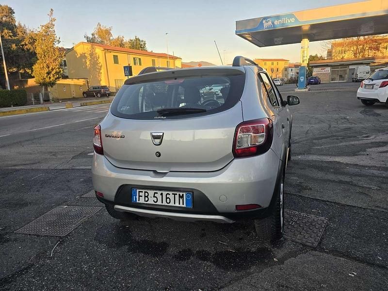 Usata Dacia Sandero Prestige 90 CV (66 kW) 2016 Other Berlina