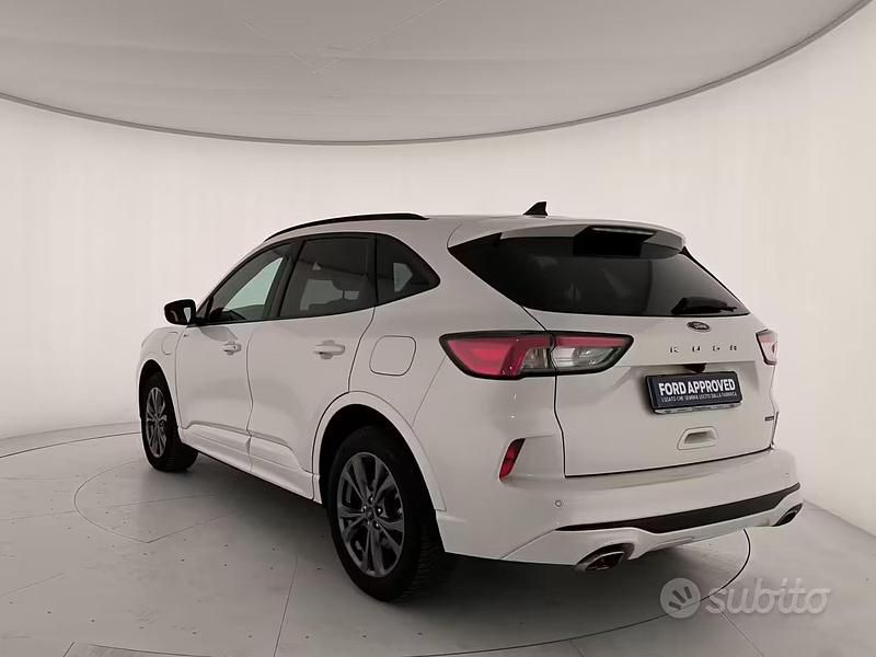 Usata Ford Kuga ST-Line 225 CV (165 kW) 2022 Bianco SUV