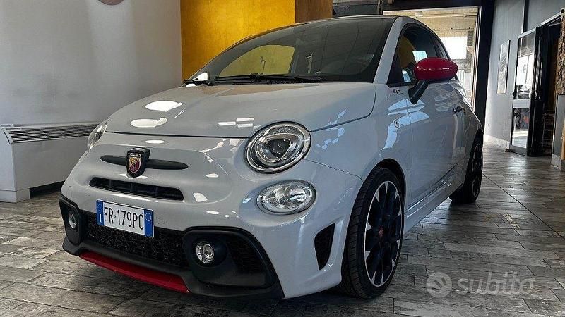 Usata Abarth 500 Custom 135 CV (99 kW) 2014 Grigio Utilitaria