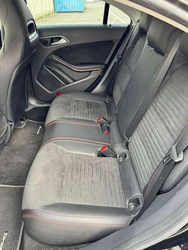 Usata Mercedes CLA200 136 CV (100 kW) 2019 Nero Berlina