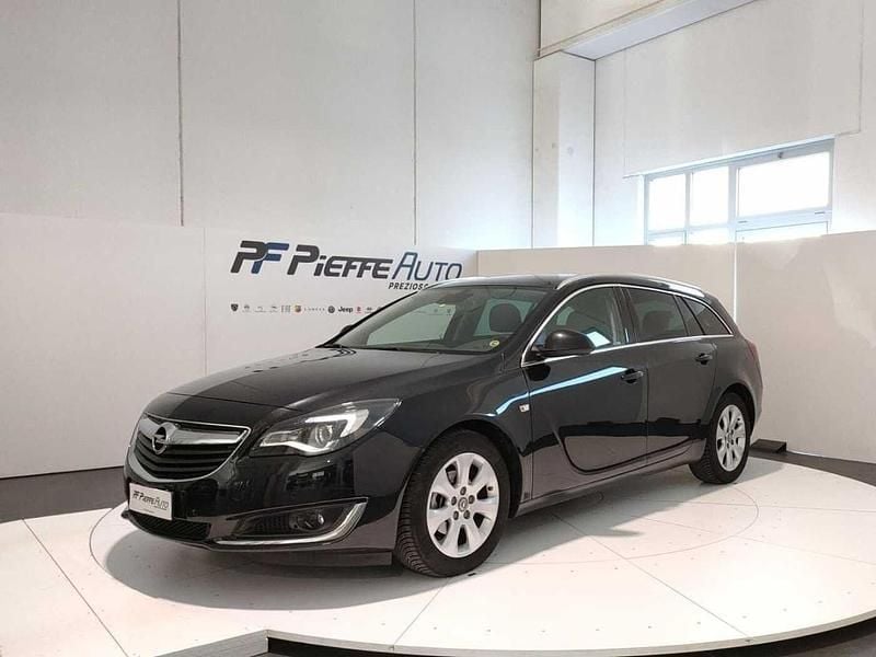 Usata Opel Insignia Cosmo 136 CV (100 kW) 2016 Nero Station wagon
