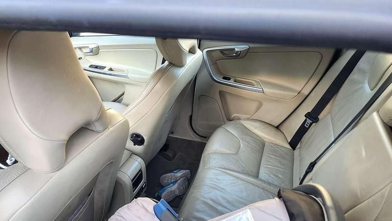 Usata Volvo XC60 Summum 205 CV (150 kW) 2010 Verde SUV