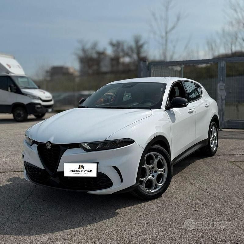 Usata Alfa Romeo Tonale Ti 131 CV (96 kW) 2023 Bianco SUV