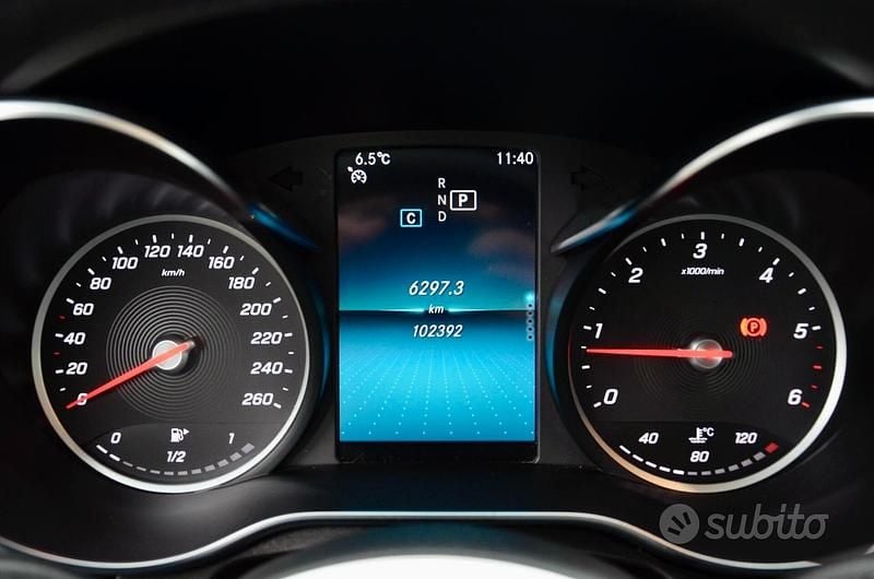 Usata Mercedes C220 194 CV (142 kW) 2018 Nero Berlina