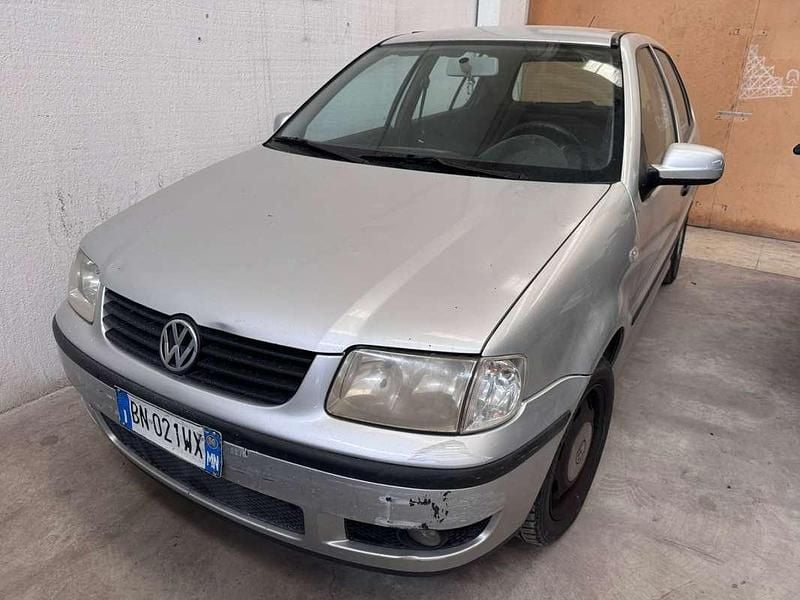 Usata 2000 VW Polo Comfortline Berlina | 500 € (Buon prezzo) - Immagine 1/1
