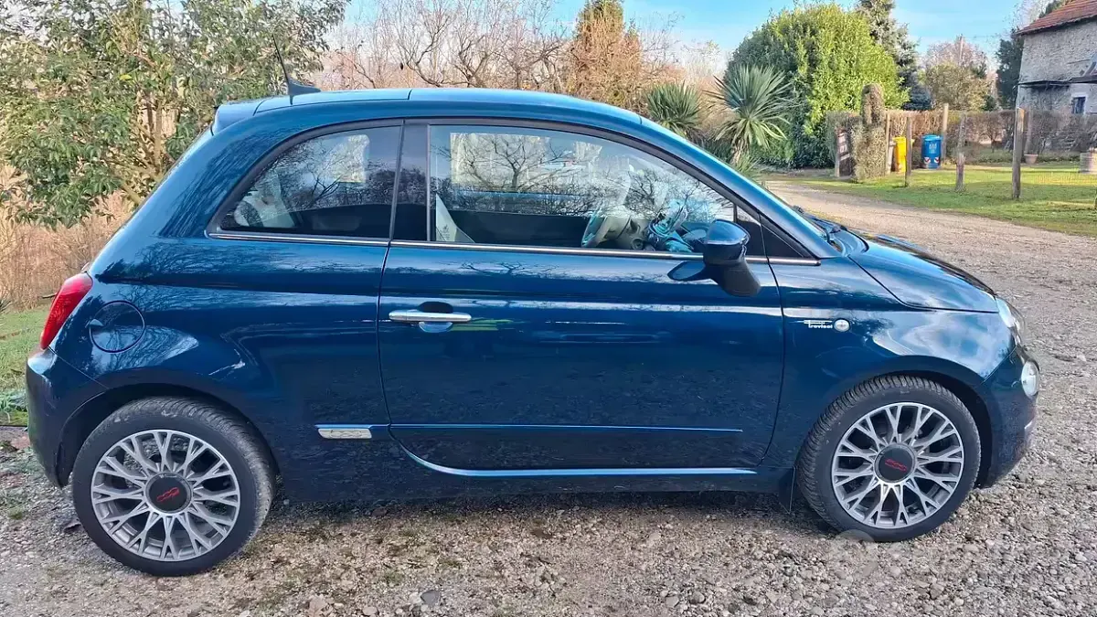 Usata Fiat 500 85 CV (62 kW) 2017 Blu Utilitaria