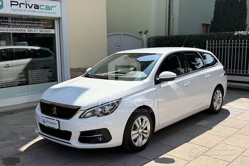 Usata Peugeot 308 Active 130 CV (95 kW) 2018 Bianco Station wagon