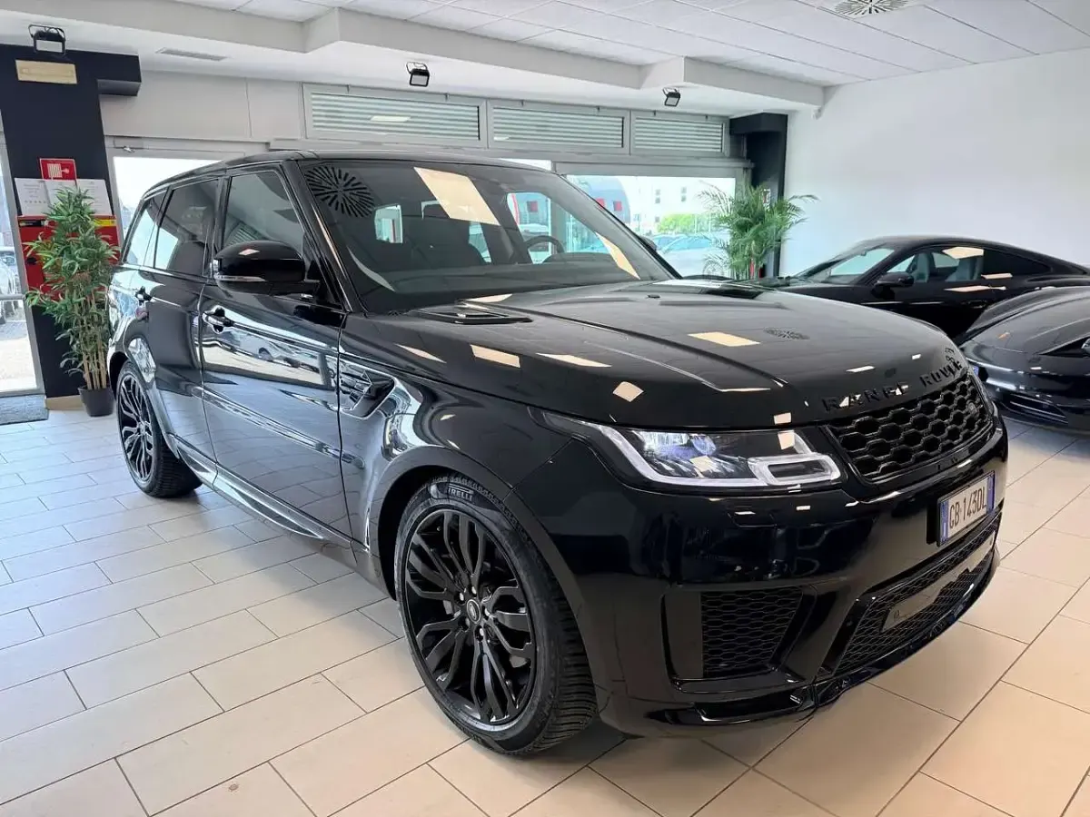 Usata Land Rover Range Rover Sport HSE Dynamic 306 CV (225 kW) 2020 Nero SUV