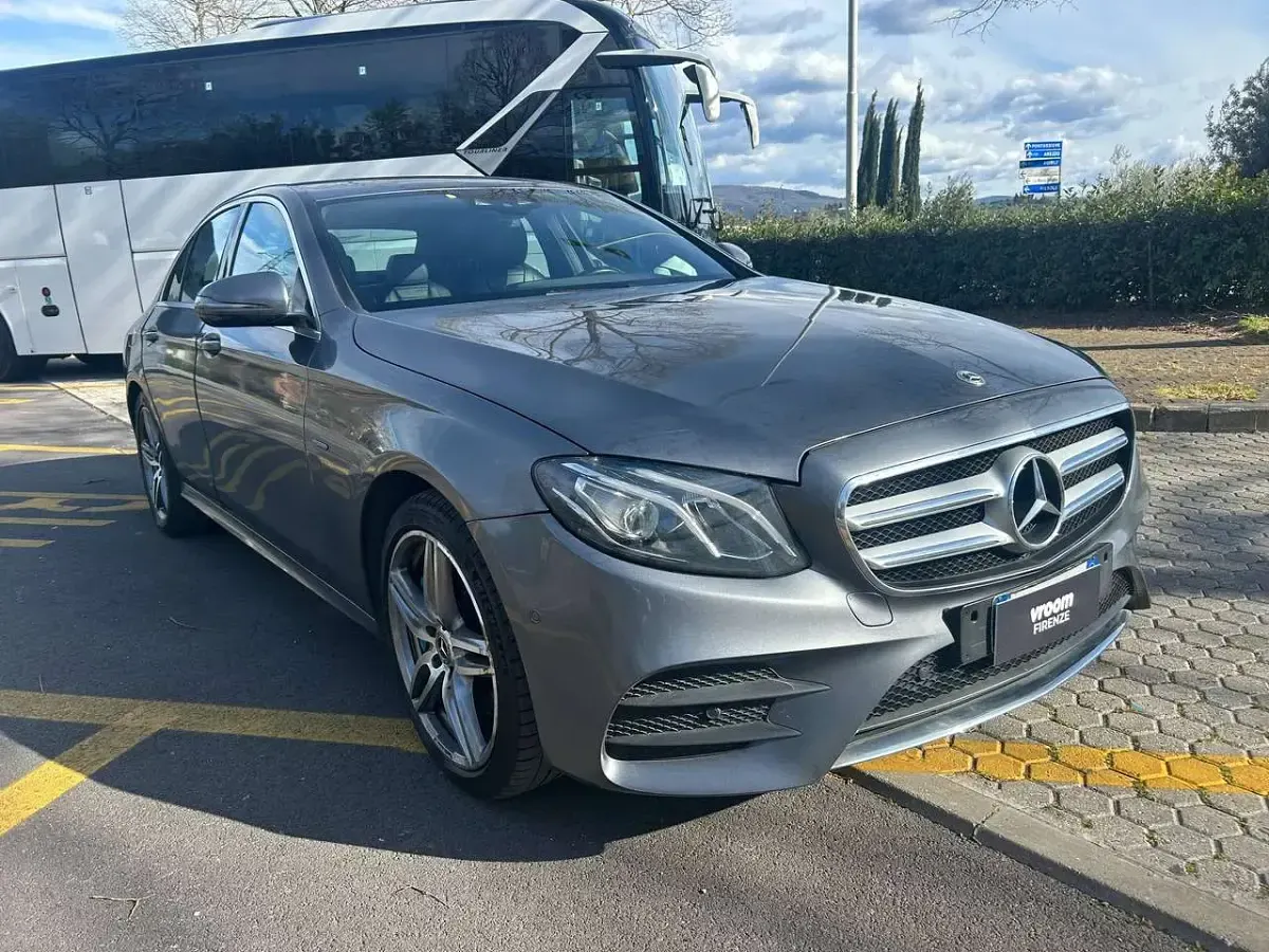 Usata Mercedes E350 Premium Plus 286 CV (210 kW) 2017 Grigio Berlina
