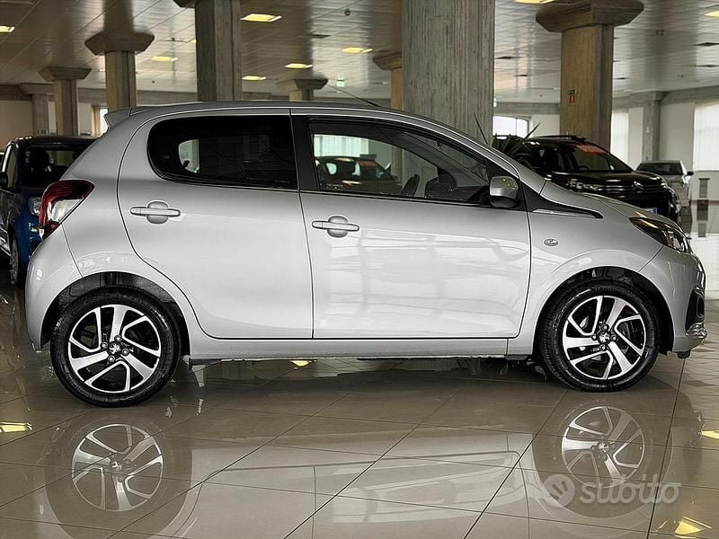 Usata Peugeot 108 Allure 72 CV (52 kW) 2020 Grigio Berlina