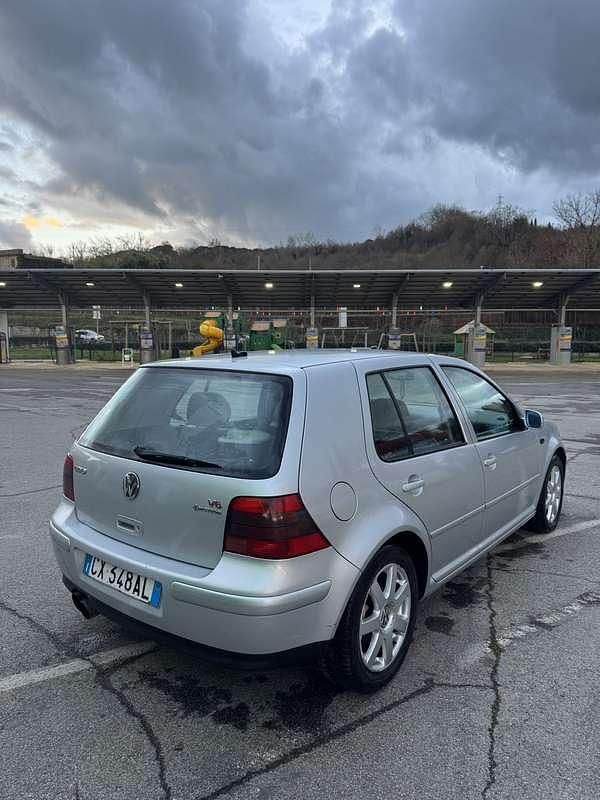Usata VW Golf IV Highline 204 CV (150 kW) 2002 Berlina