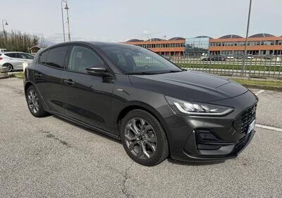 Usato 2022 Ford Focus 1.0 El_Hybrid 125 CV (21.900 €)