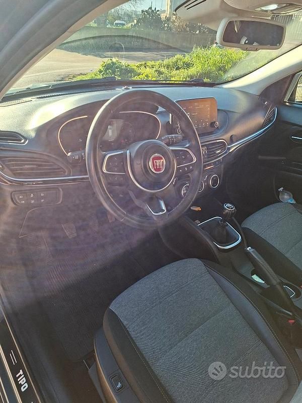 Usata Fiat Tipo Cross 2021 Berlina