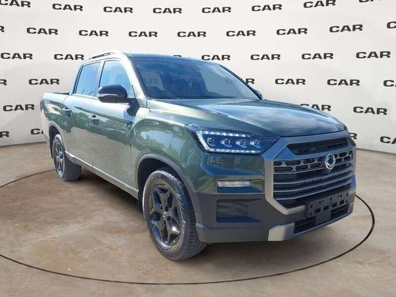 Verde Nuova 2025 Ssangyong (KGM) Rexton SUV | 31.900 € - Immagine 1/4