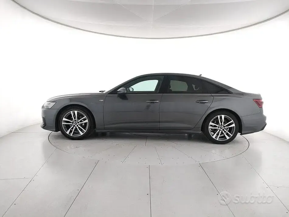Usata Audi A6 S-Line 204 CV (150 kW) 2025 Grigio Berlina