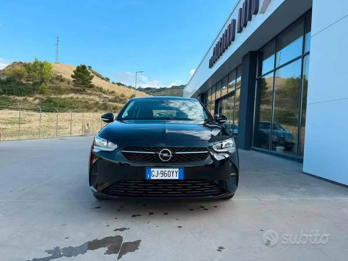 Usata Opel Corsa Edition 102 CV (75 kW) 2022 Nero Utilitaria