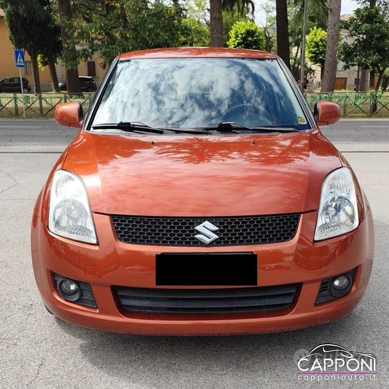 Usata Suzuki Swift 92 CV (67 kW) 2009 Rosso Berlina