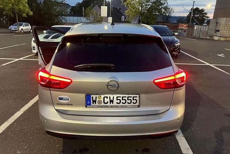 Usata Opel Insignia 136 CV (100 kW) 2020 Argento Berlina