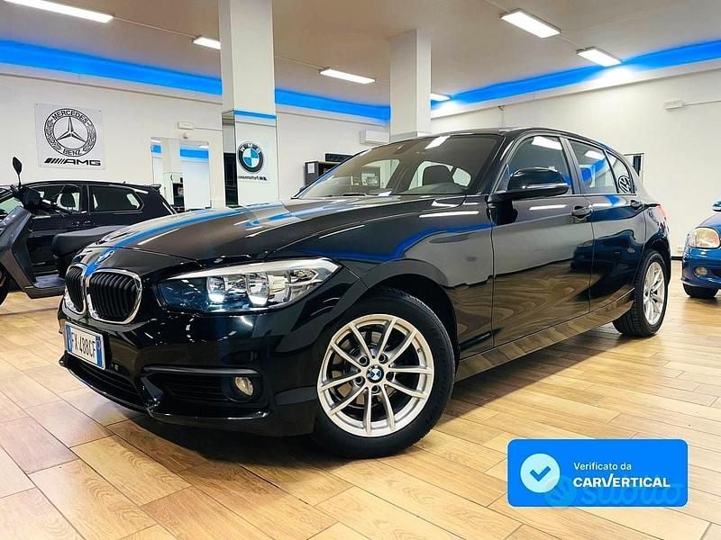 Usata BMW 118 Advantage 150 CV (110 kW) 2019 Nero Utilitaria