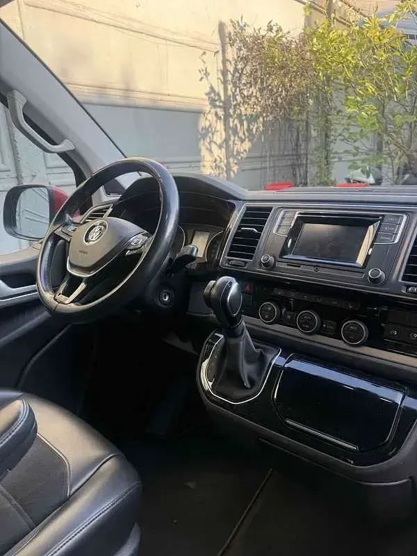 Usata VW Multivan Highline 150 CV (110 kW) 2016 Rosso Monovolume