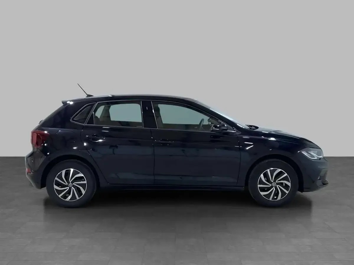 Usata VW Polo Life 95 CV (69 kW) 2025 Deep black perlato Utilitaria