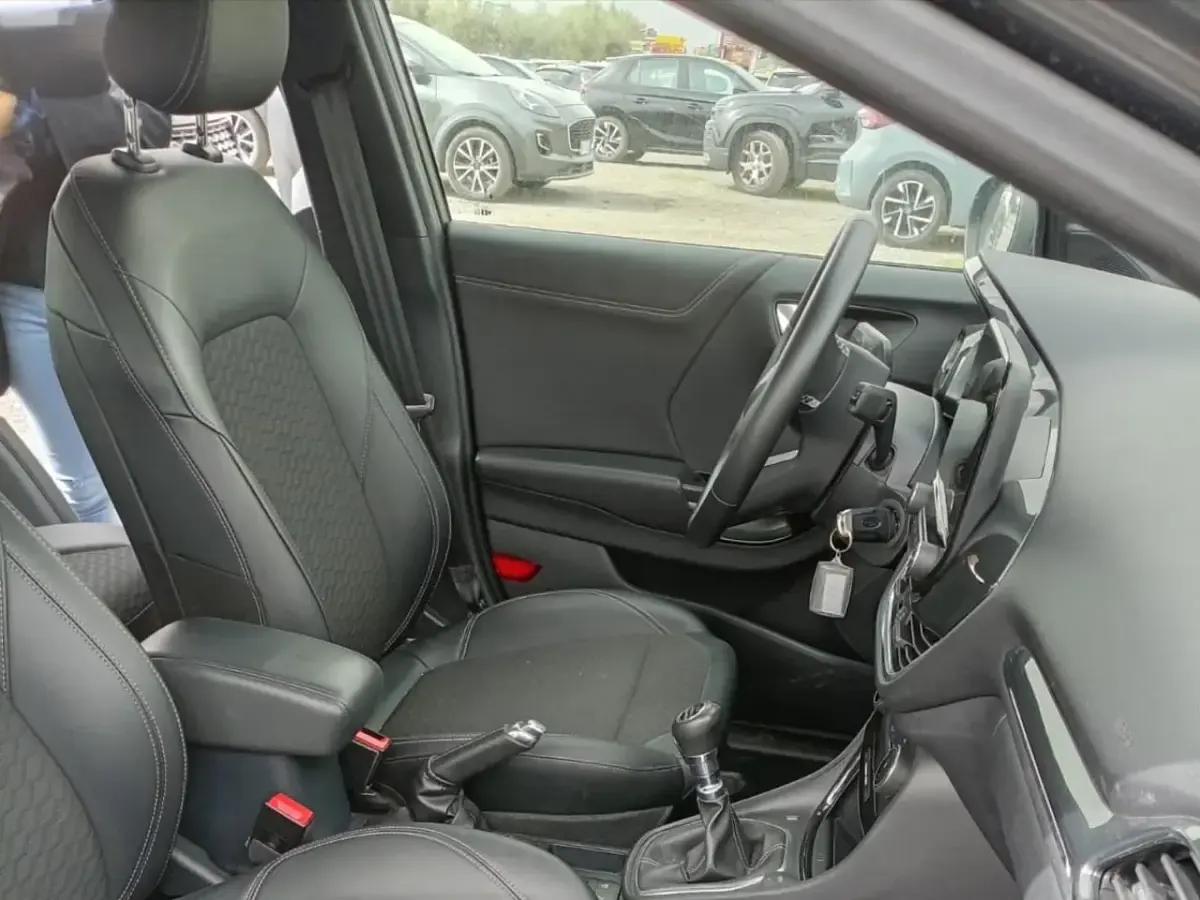 Usata Ford Puma Titanium S 125 CV (91 kW) 2024 Grigio SUV