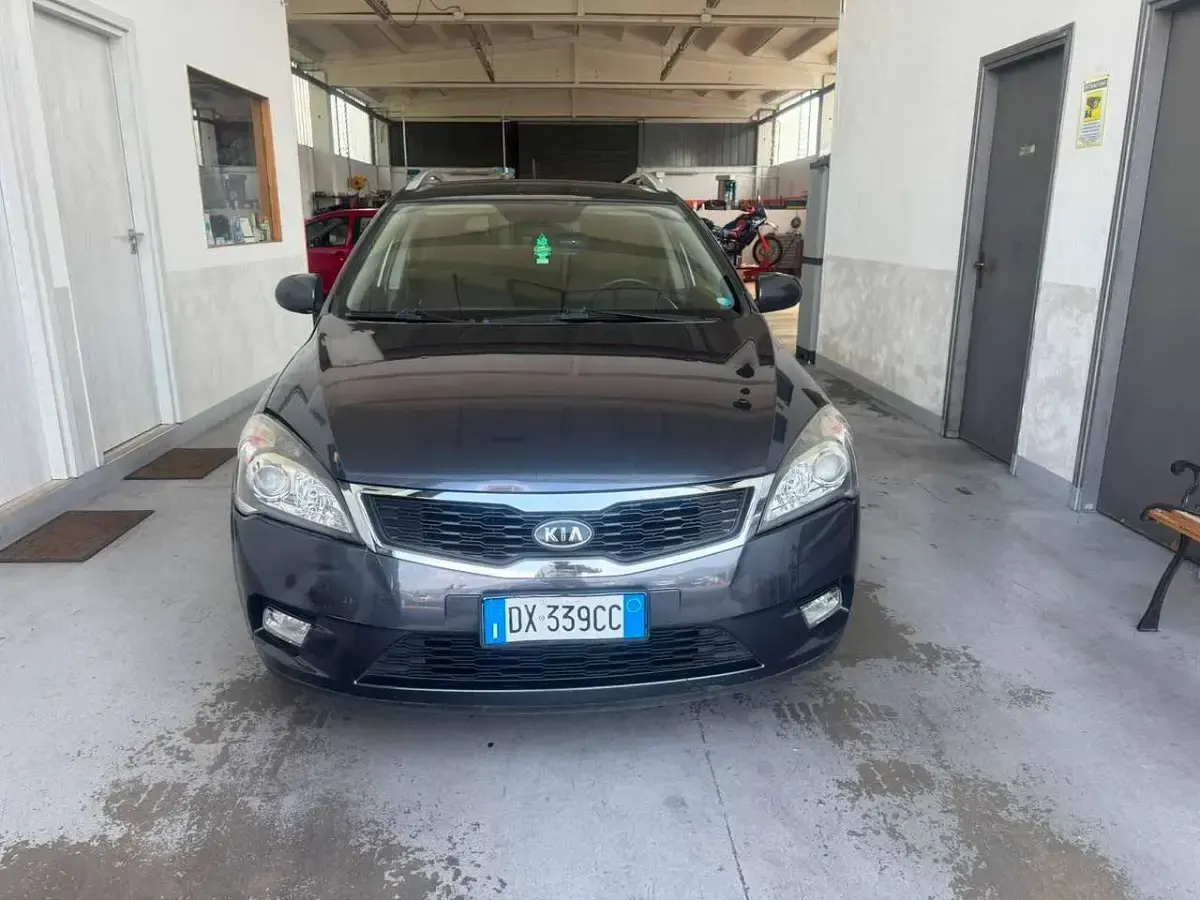 Usata Kia Ceed Sportswagon LX 109 CV (80 kW) 2009 Other Station wagon