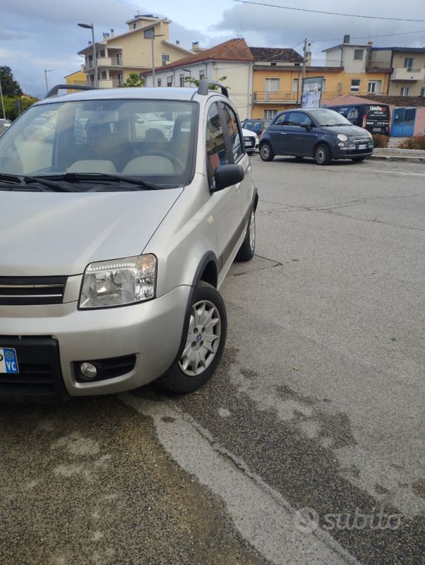 Usata Fiat Panda 60 CV (44 kW) 2005 Grigio Utilitaria