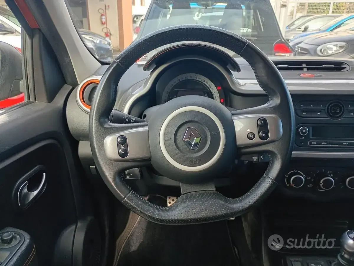 Usata Renault Twingo Intens 69 CV (50 kW) 2018 Utilitaria