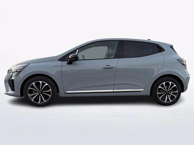 Usata Renault Clio V Techno 91 CV (66 kW) 2025 Grigio aviation Utilitaria