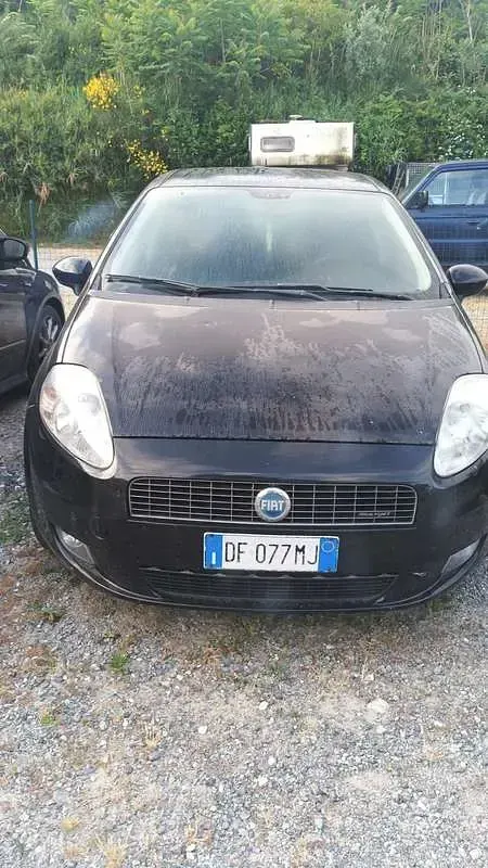 Usata Fiat Grande Punto Dynamic 75 CV (55 kW) 2006 Utilitaria
