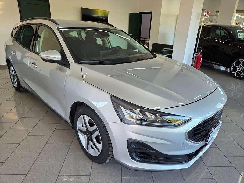 Argento Usata 2022 Ford Focus Business Edition Station wagon | 16.950 € (Buon prezzo) - Immagine 1/4