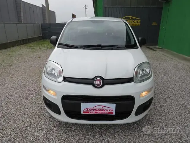 Usata Fiat Panda Easy 69 CV (50 kW) 2019 Bianco Utilitaria