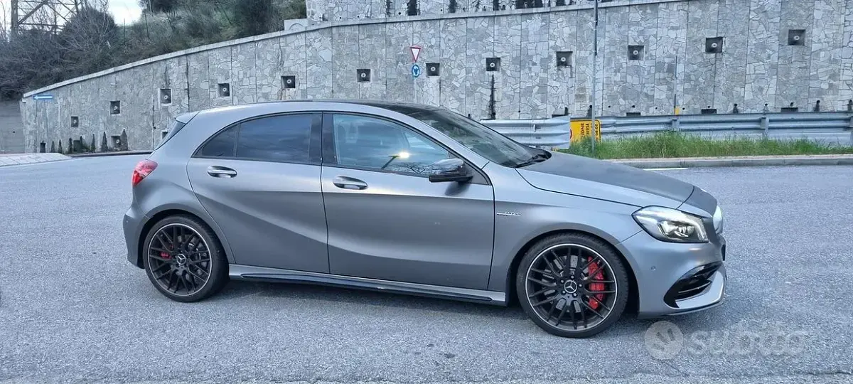Usata Mercedes A45 AMG AMG Edition 381 CV (280 kW) 2018 Grigio Utilitaria