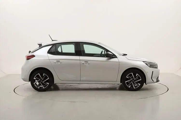 Usado Opel Corsa 101 HP (74 kW) 2025 Citadino
