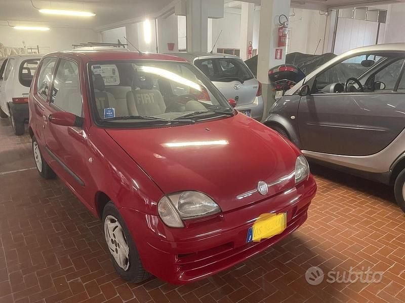 Usata Fiat 600 Anniversary 54 CV (39 kW) 2008 Rosso Utilitaria