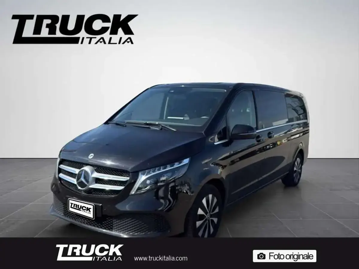 Usata Mercedes V220 163 CV (119 kW) 2023 Nero Monovolume