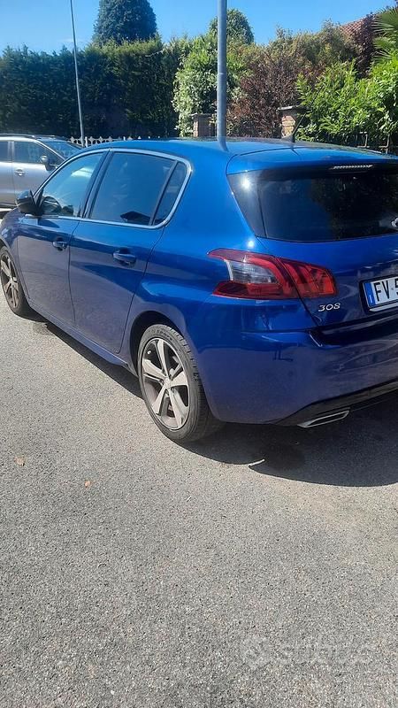 Usata Peugeot 308 116 CV (85 kW) 2019 Berlina
